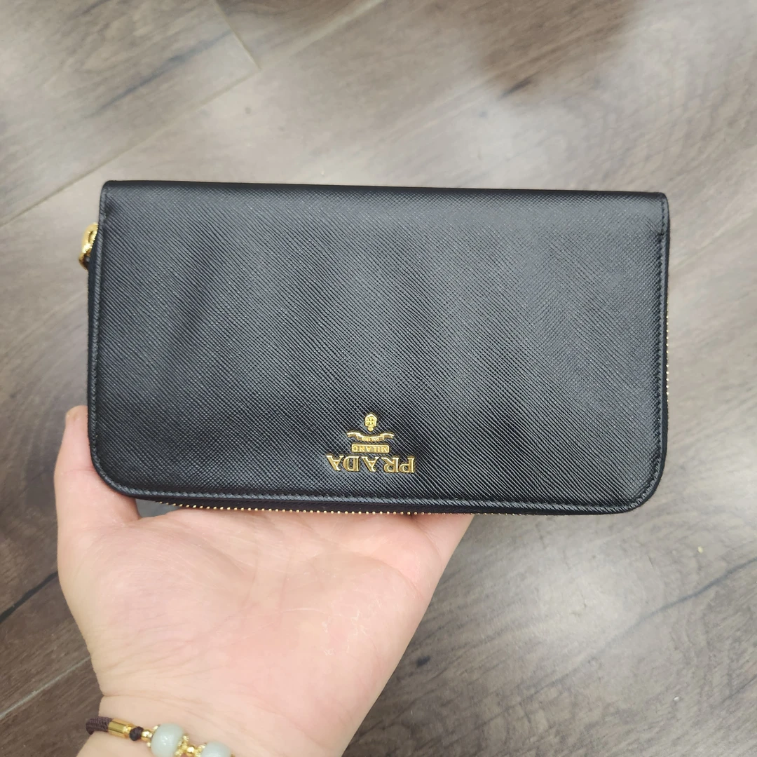 99新 Prada/普拉达 普拉达 钱包包
