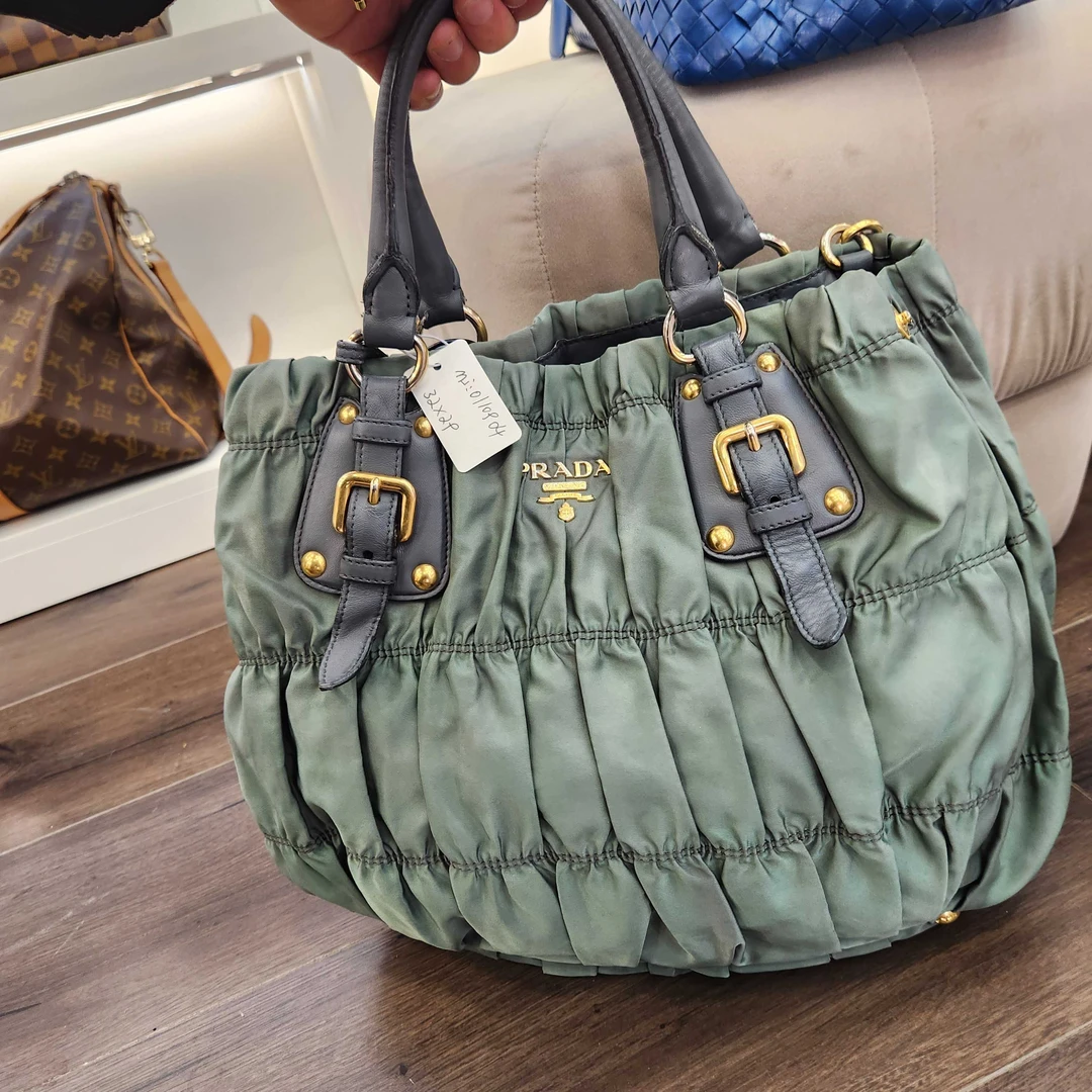 95新 Prada/普拉达 普拉达单肩斜挎包色/00375