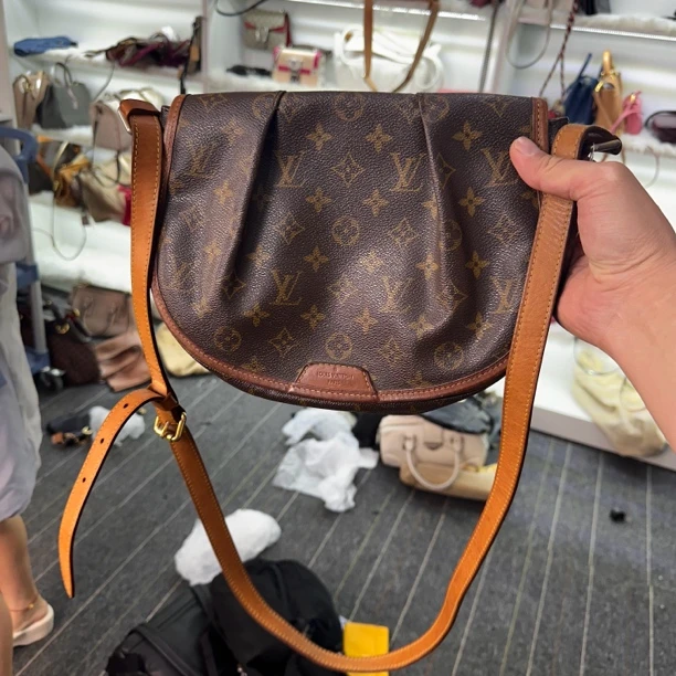 95新 LouisVuitton/路易威登 95新LV 单肩包/1333