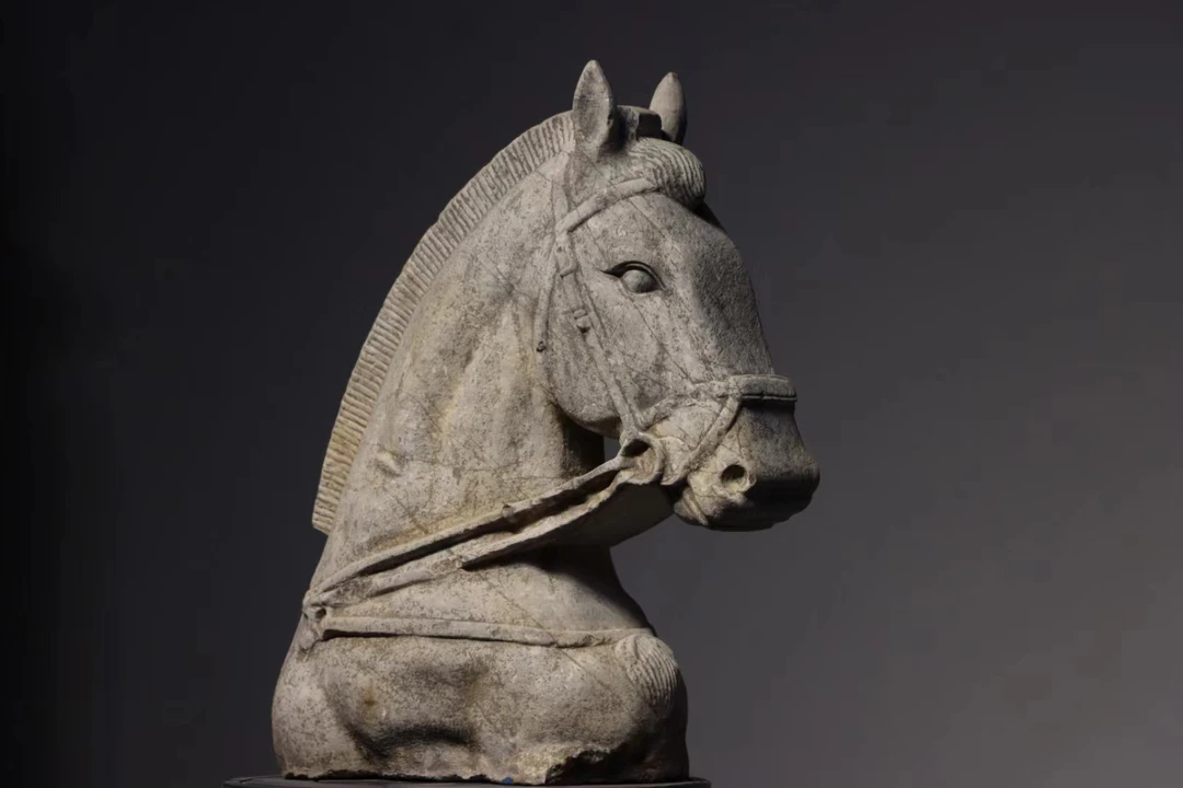 清石材质石马，整石雕刻