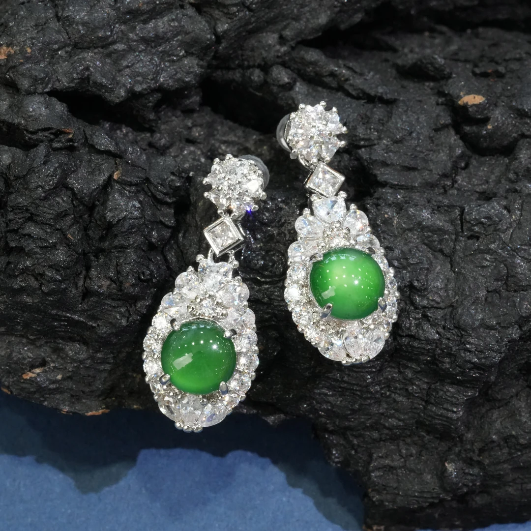 天然A货翡翠蛋面精美耳钉耳饰(多样性发一对)气质时尚精美百搭美