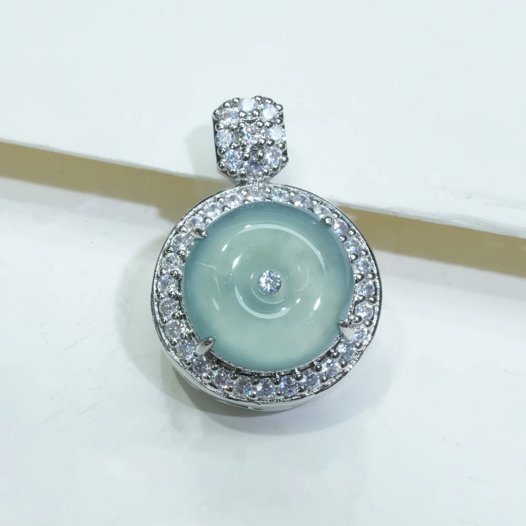 天然A货翡翠平安扣镶嵌吊坠挂坠气质百搭轻奢多样性发一不含链