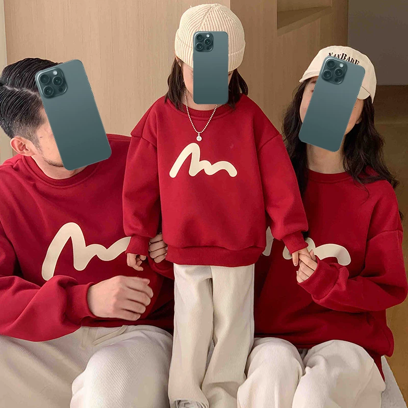 亲子装一家三口春秋冬季加绒加厚喜庆拜年服红色宽松母女装潮