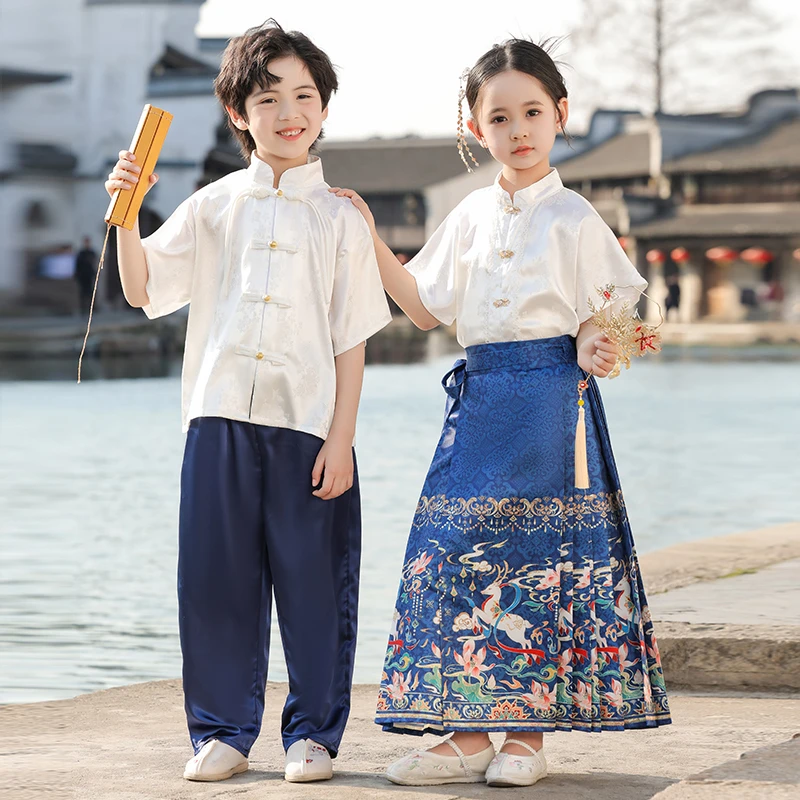 2024儿童马面裙唐装汉服套装洋气女孩新中式新款明制名族古装男孩