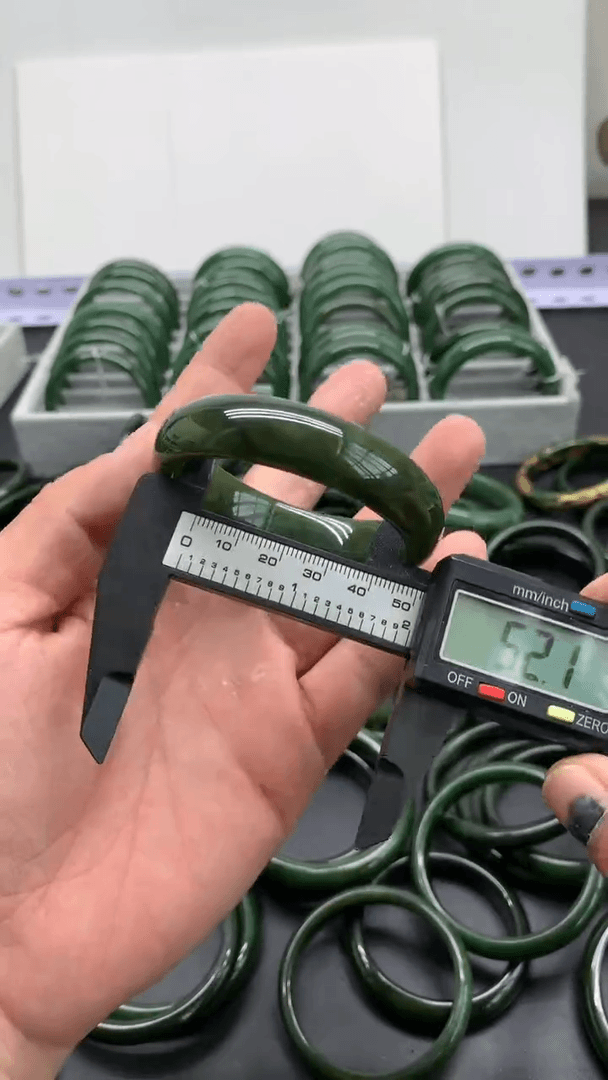 【闪购商品】和田玉（碧玉）手镯未镶嵌22-52.1有暇