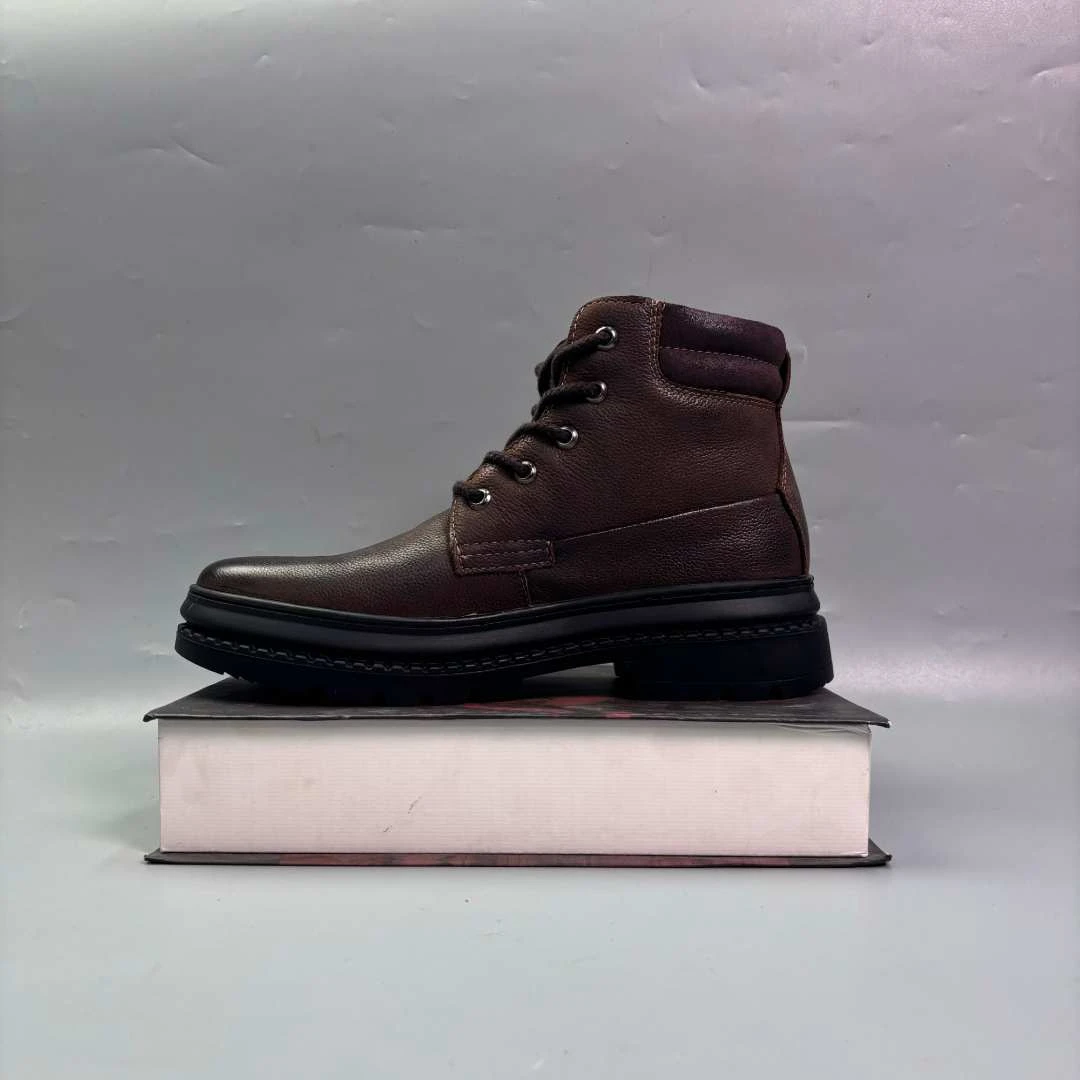 12-3（97631）舒适休闲透气男鞋