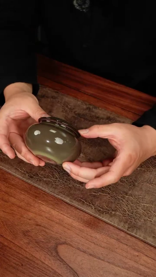 【闪购商品】【览古雅韵】周贝茶叶罐