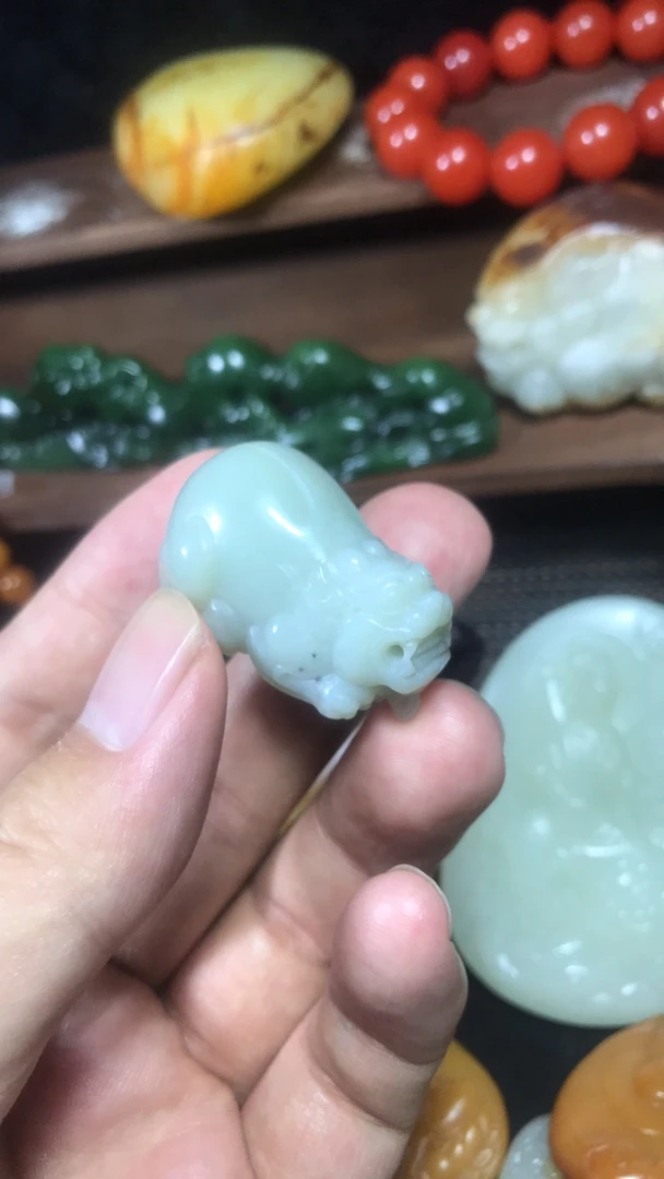 新疆和田玉貔貅，35克