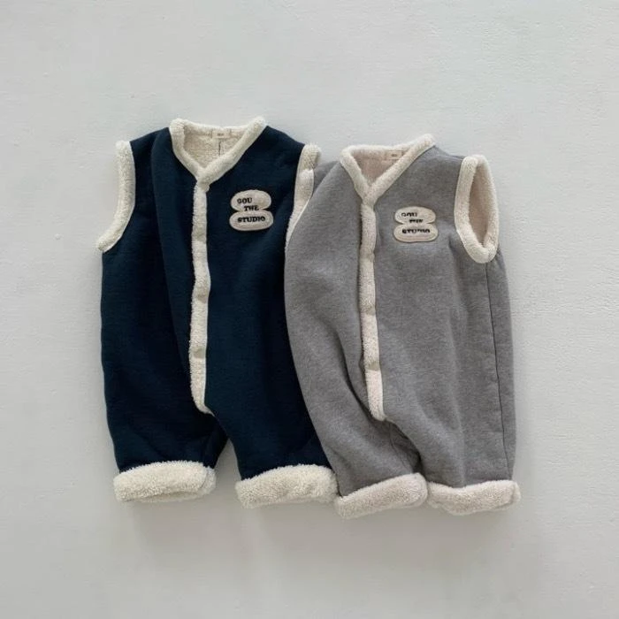 婴儿冬装连体衣秋冬宝宝加绒爬服外出服毛绒无袖加厚保暖连身衣