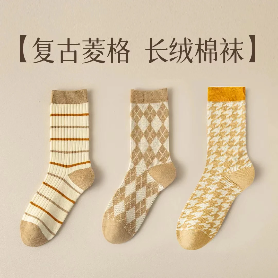 女袜女士中筒袜舒适棉袜透气女袜复古风袜子女御寒