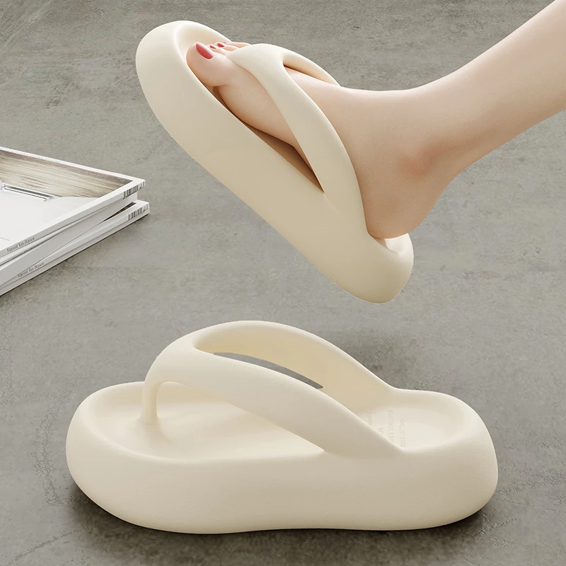 踩屎感人字拖鞋女夏季外穿2025新款网红增高沙滩防滑厚底夹脚凉拖