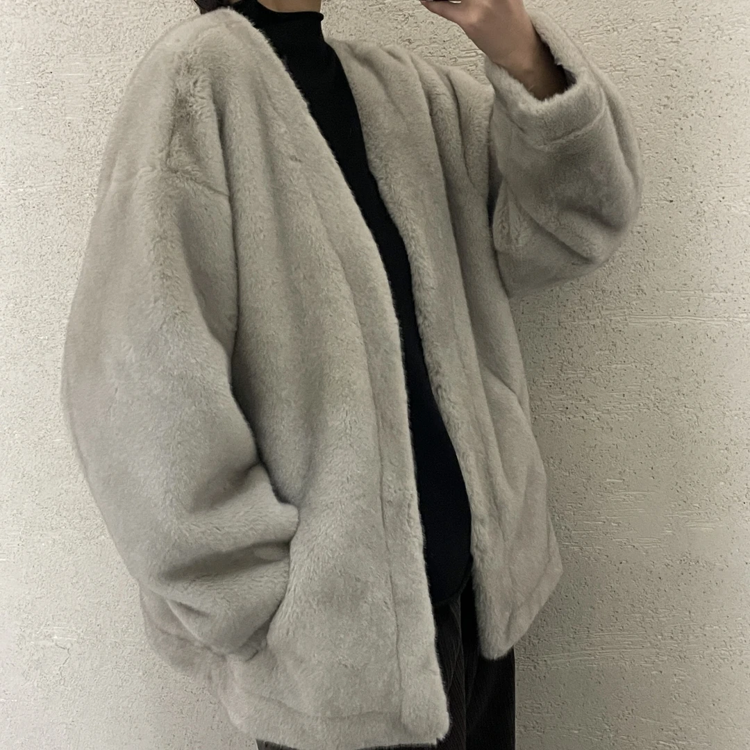 【 雨•美 推荐 】20980灰色V领气质百搭毛毛外套