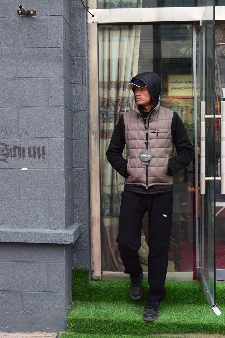 卓巴马甲羽绒服男女同款