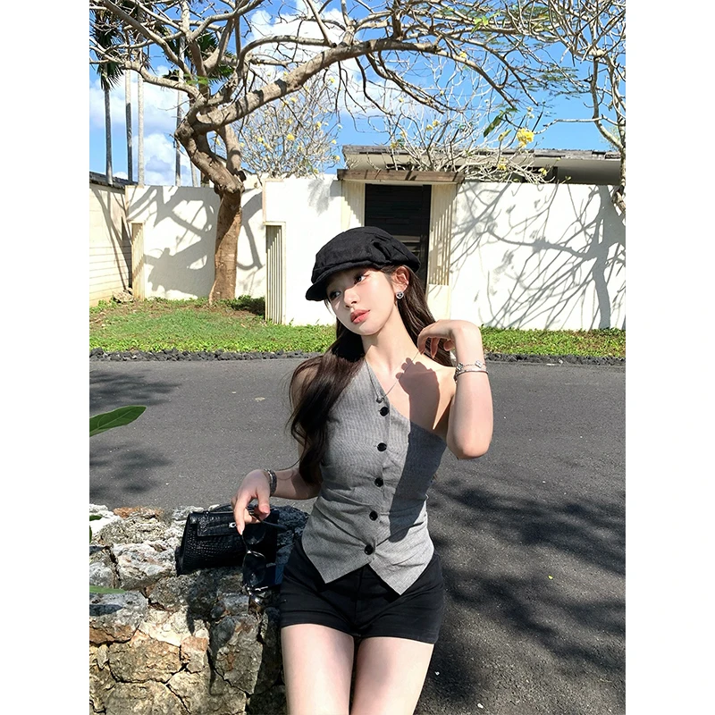 高级感设计纯欲风性感辣妹马甲上衣2025夏季新款高腰百搭修身短裤