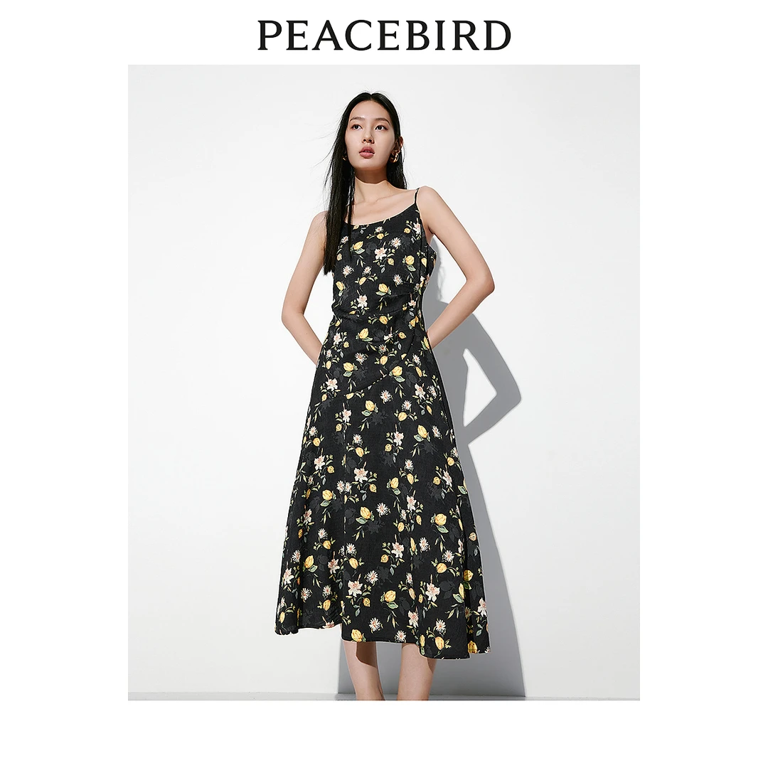 【粉丝专享】太平鸟夏日高光气质吊带连衣裙A8FAE2338