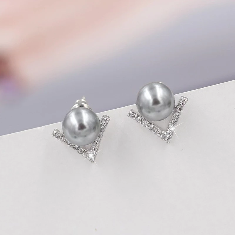 铜合金耳饰 气质轻奢时尚百搭小众简约镶嵌镶钻N1519