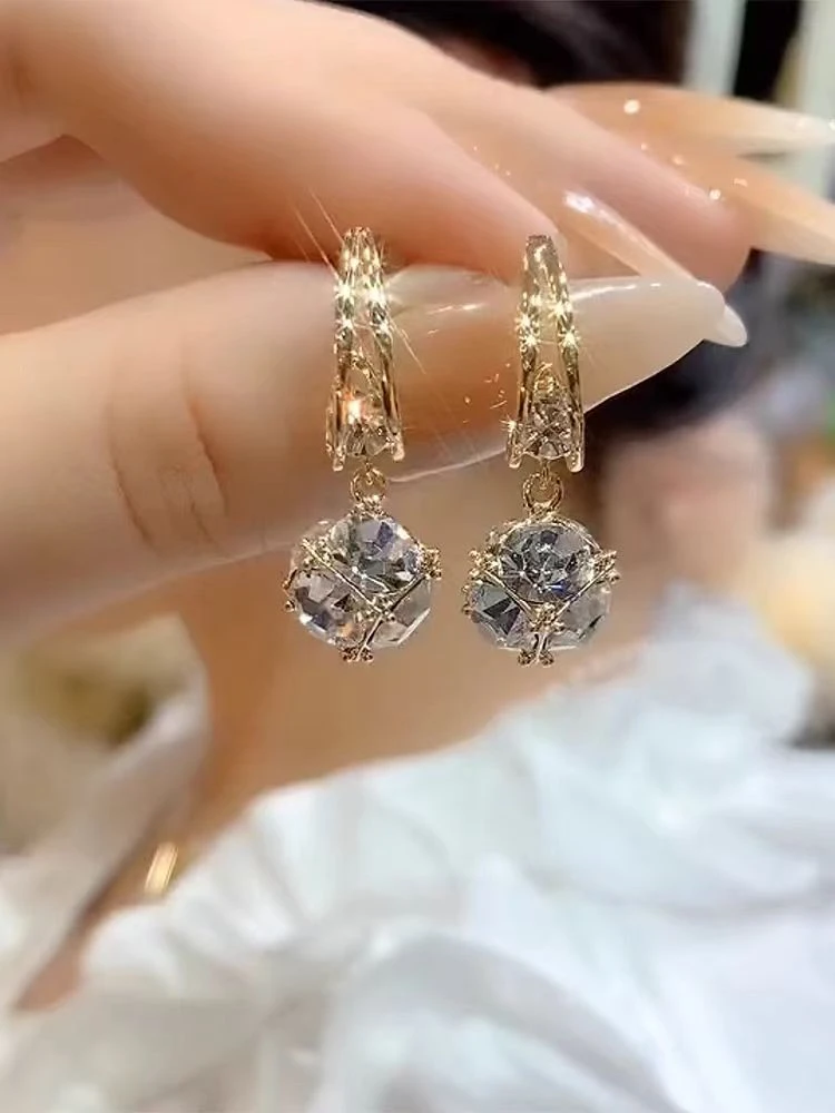 铜合金耳饰 新款时尚八方来财耳环精致设计感轻奢法式潮耳饰N1706