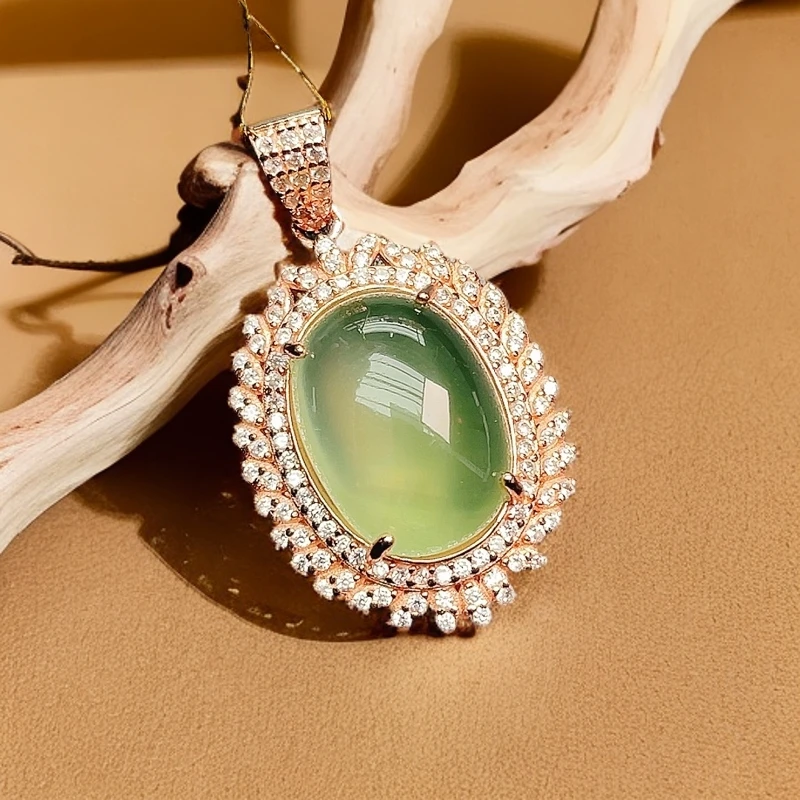 天然S925银豪镶款葡萄石吊坠