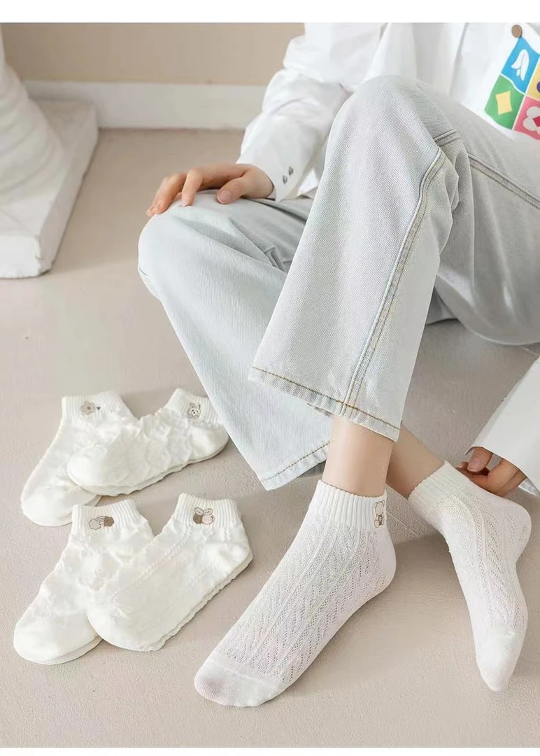 拍下发小熊袜子5双有问题联系客服