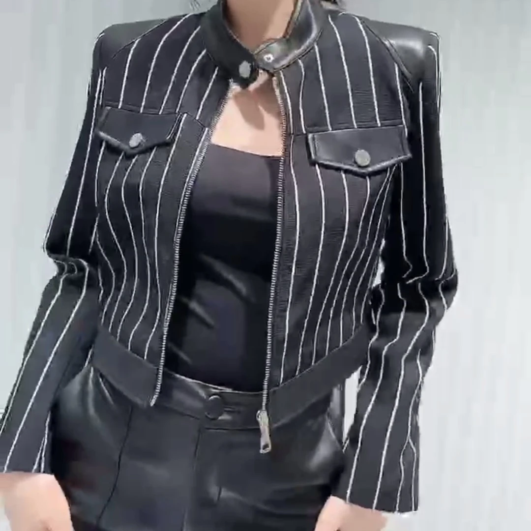 55158-G-1-1-2                时尚气质减龄长袖黑色条纹短外套