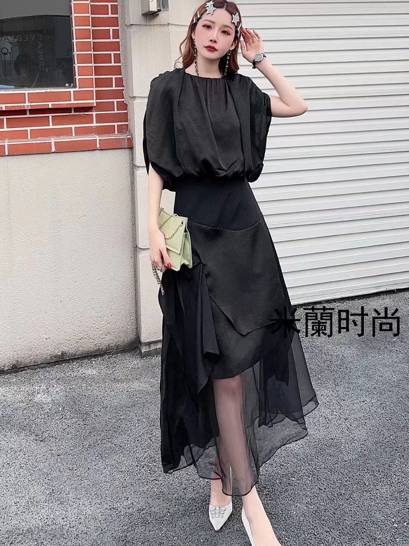 61097-G-1-1-1 夏新款轻松蓬松感好搭双层褶皱舒适不规则半裙套装