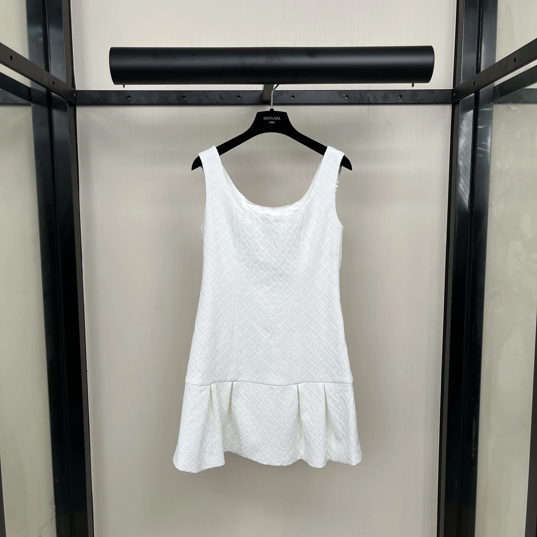 2024新款法式休闲简约菱形格收腰显瘦圆领无袖短款A字裙340