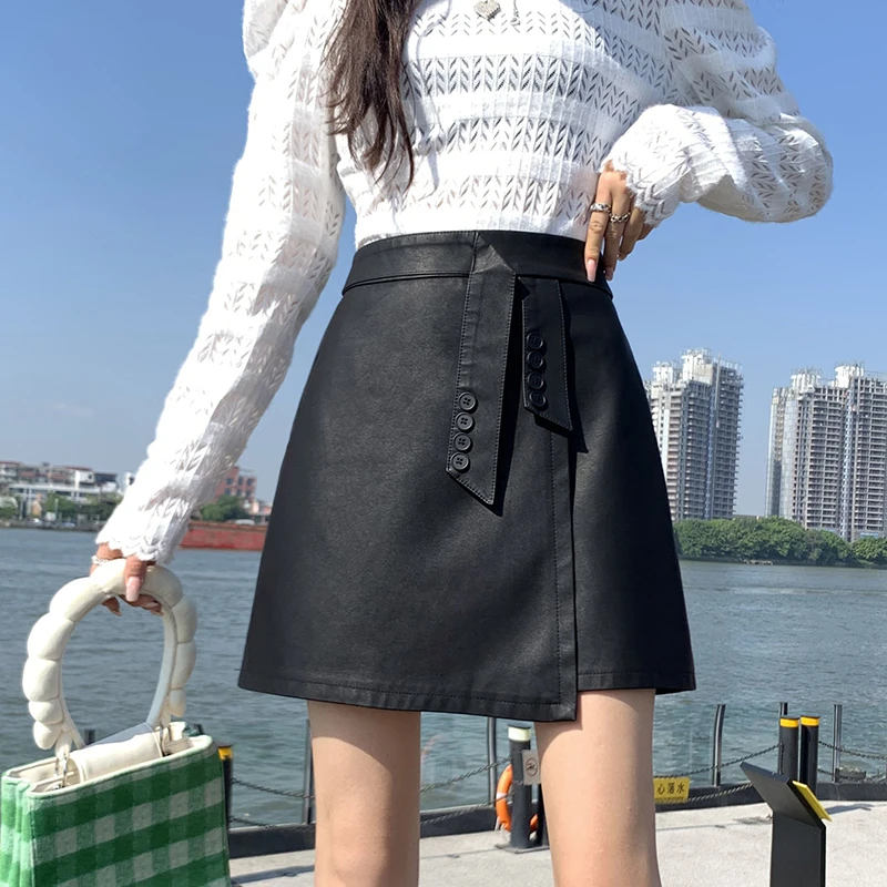 不规则皮短裙显瘦显气质女秋冬2025新款高腰PU皮裙a字包臀半身裙