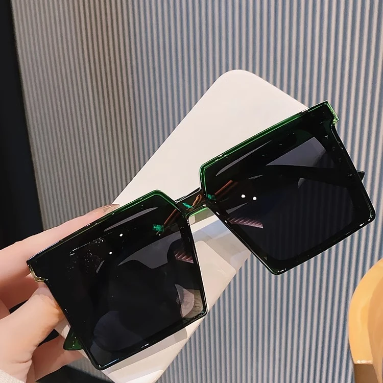 英国CoopKoop大框方形显瘦偏光拍遮阳紫外线太阳镜开车眼镜偏光镜