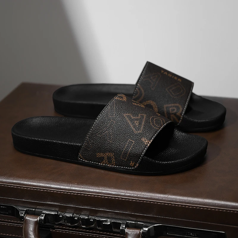 个性拖鞋男2024新款夏季外穿奢侈品高档社会软底防臭舒适一字拖男