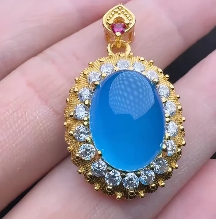 ST7395【福嘟嘟珠宝】苍天之瞳蓝蛋面玛瑙吊坠-配绳子-送礼佳品