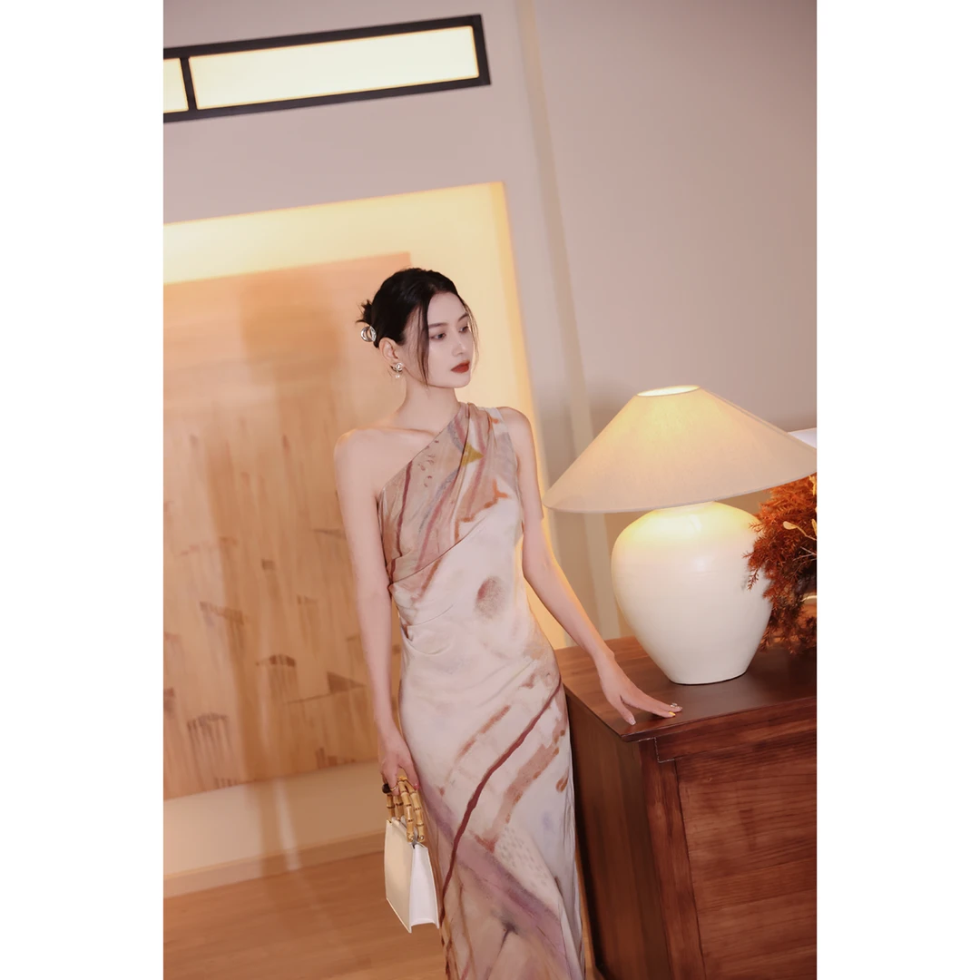 1423【胭脂粉黛】轻尘水粉真丝吊带裙&围脖 - Q