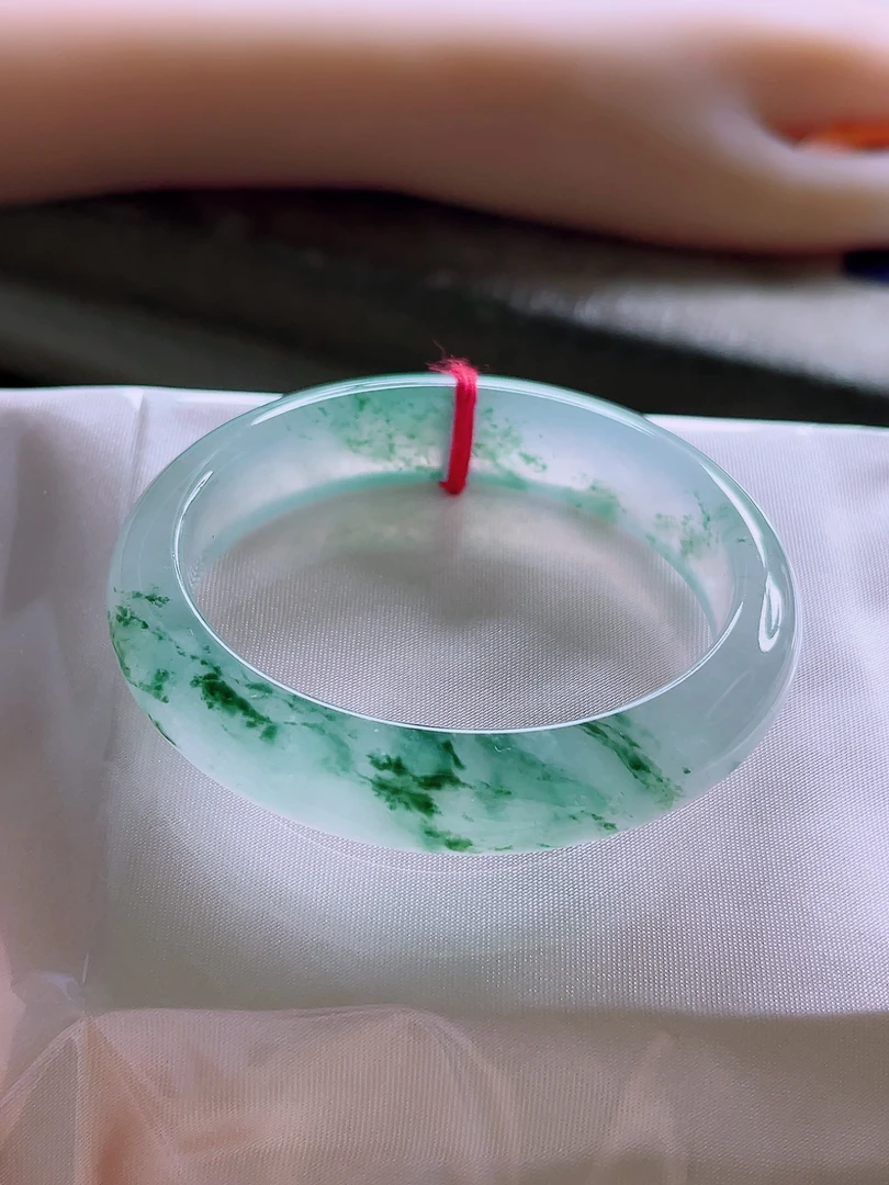 天然缅甸A货纯天然翡翠 正品女款时尚冰种起胶52.5圈贵妃手镯