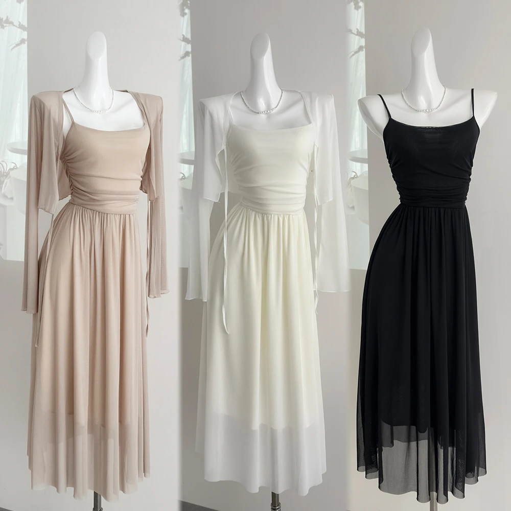 木木家 夏款温柔风气质显瘦吊带裙+防嗮开衫外套