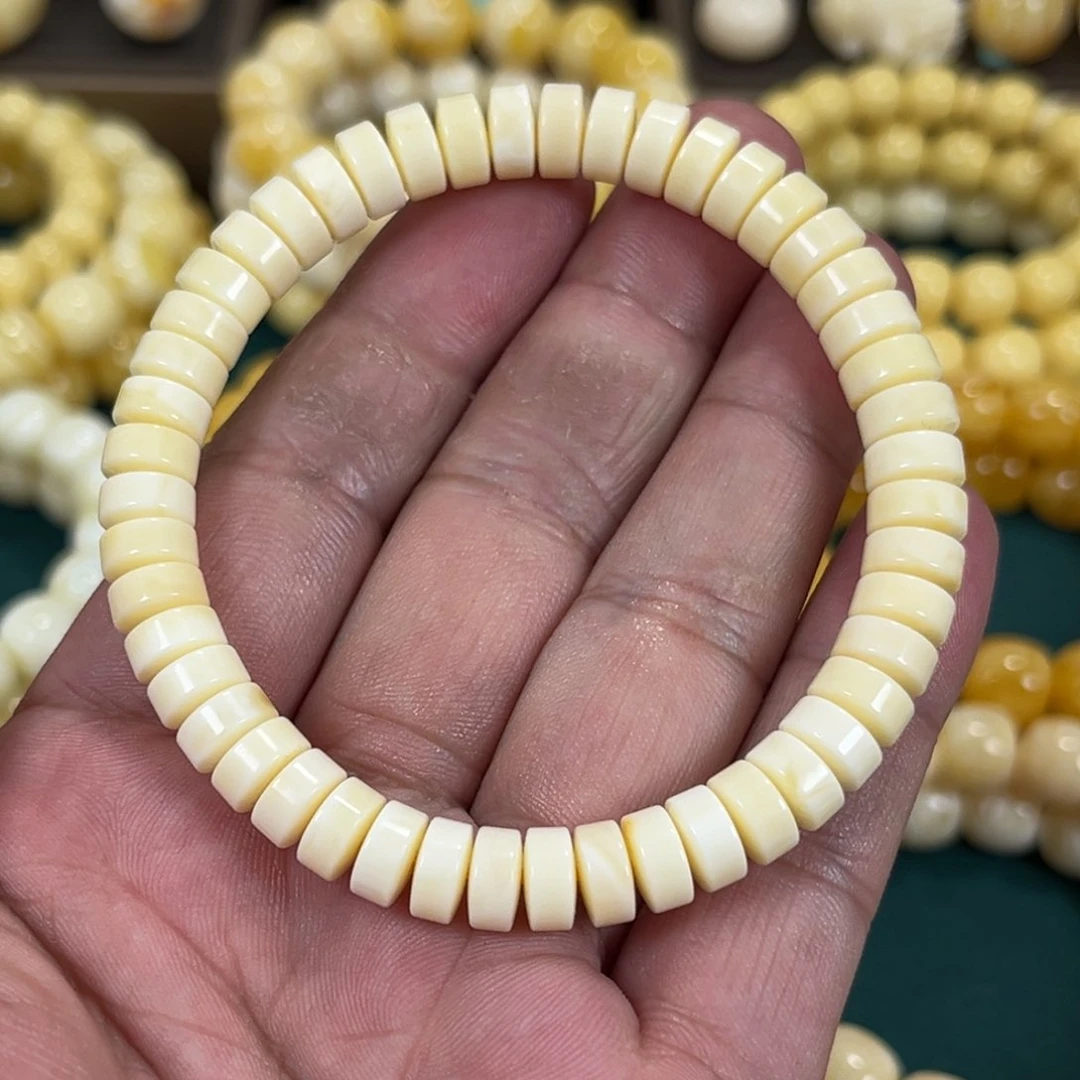 琥珀手链未镶嵌奶酪蜡8mm