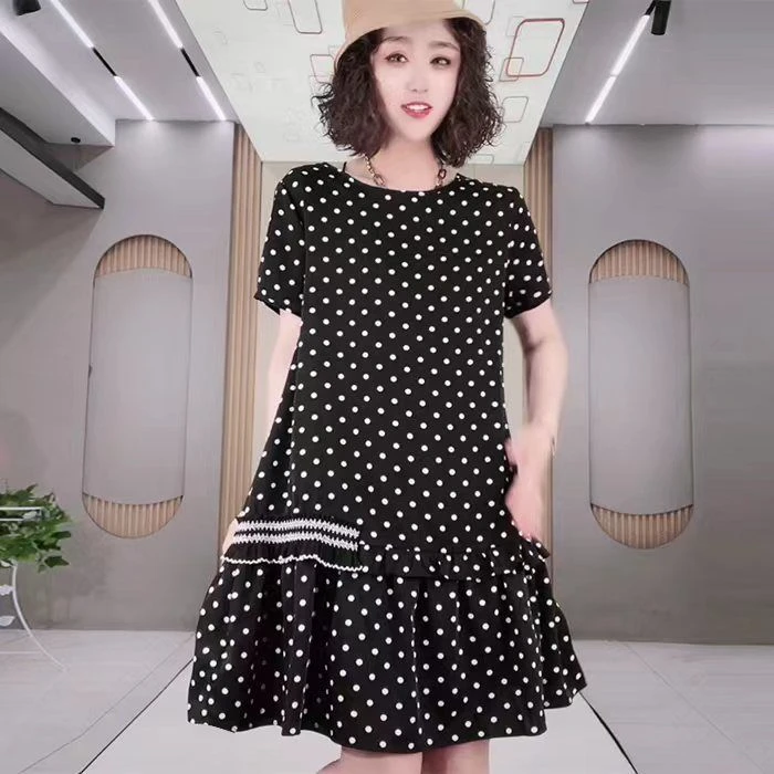 气质休闲波点连衣裙女2025夏季新款洋气减龄遮肚子显瘦中长款裙子