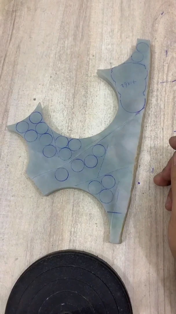 【闪购商品】定制翡翠未镶嵌毛料不包雕刻