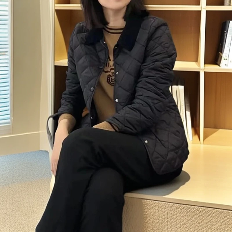 轻薄小棉袄显瘦时尚短款纯色菱格外套休闲百搭秋冬季气质保暖上衣