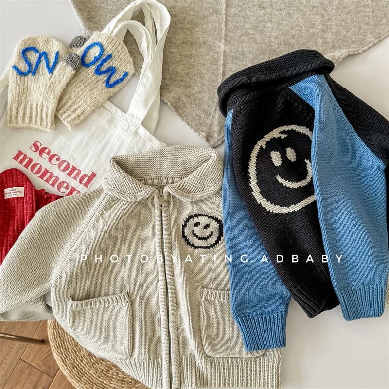 KidsOnTheMoon 笑脸毛线针织外套