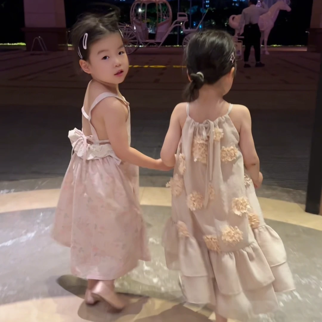 KidsOnTheMoon  繁花  立体花吊带长裙