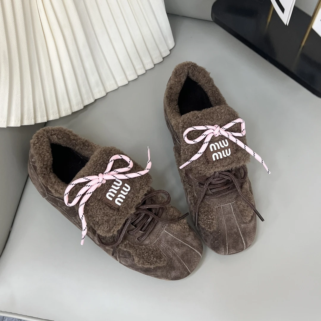 女2024冬季新款休闲保暖棉鞋