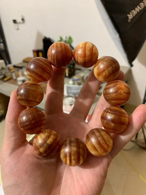 树根老料2.5×11颗手串东北松明子松香味