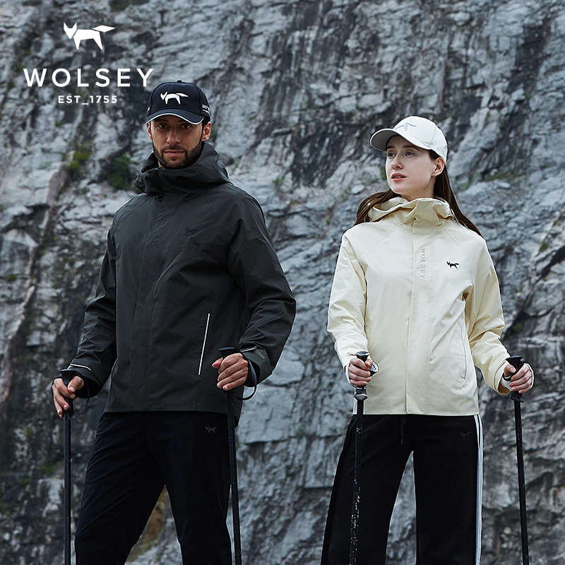 防寒服防风防泼水透气透湿户外秋冬情侣款登山服春秋运动休闲