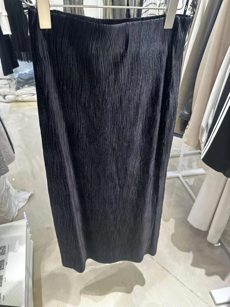 伊家2024冬黑半裙