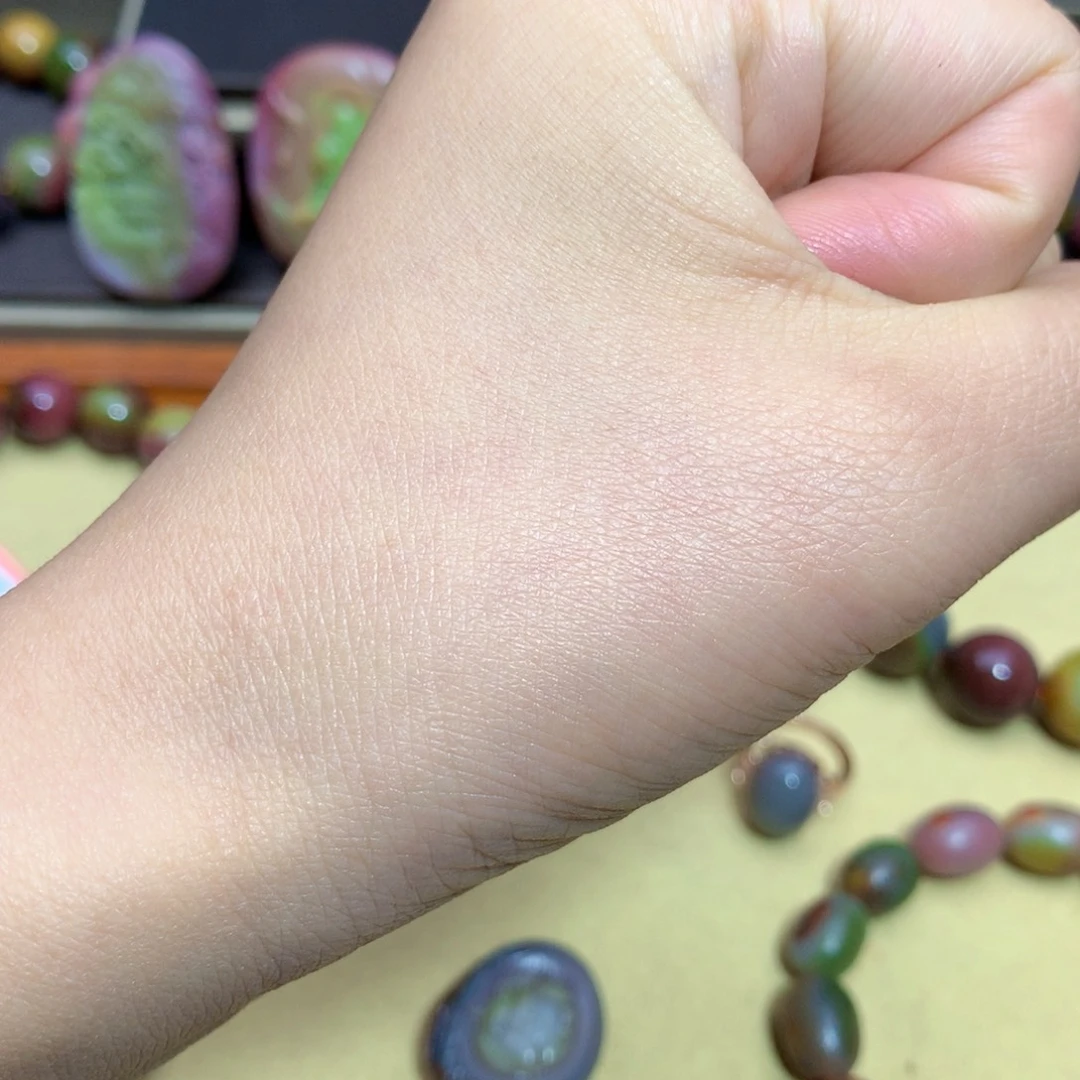 玛瑙挂件未镶嵌助**车盐源