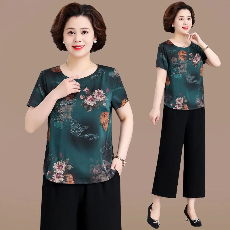 妈妈装2024夏装新款奶奶冰丝短袖T恤两件套中老年女夏季套装小衫