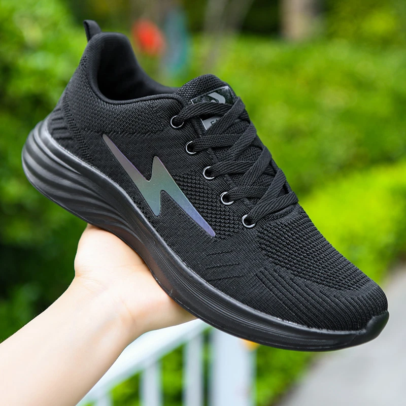 新款老北京布鞋飞织面料舒适透气跑步网面软底男士休闲