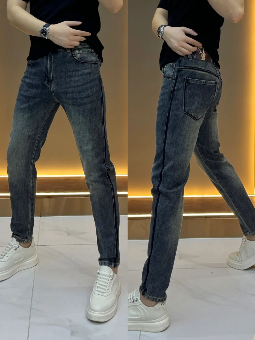 2024秋季新款修身小脚牛仔裤款复古蓝色潮流百搭9778