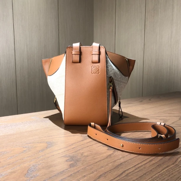 99新  LOEWE罗意威 吊床包手提单肩包 尺寸27×25