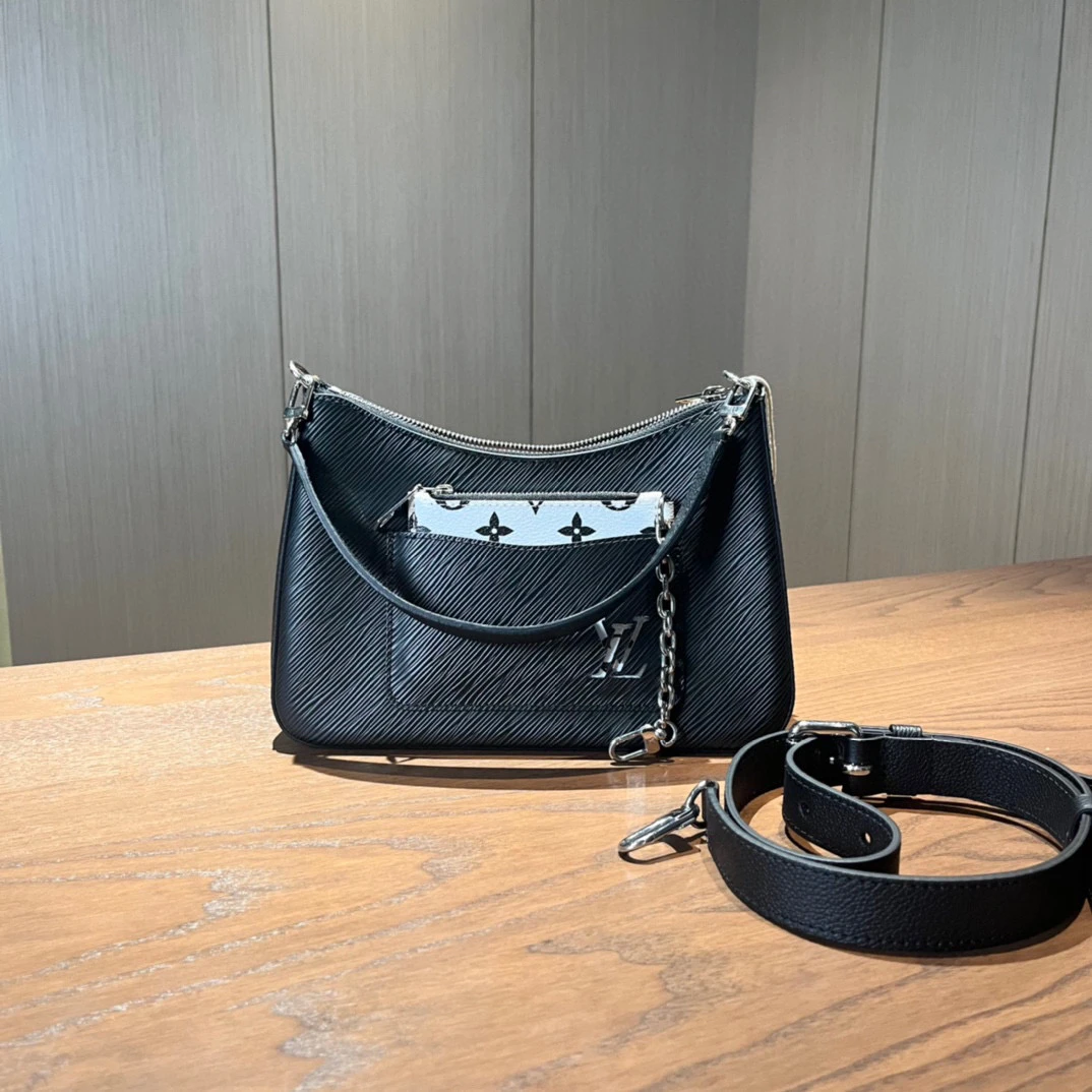 99新 LouisVuitton/路易威登 marelle腋下水波纹包 尺寸25×17 cc