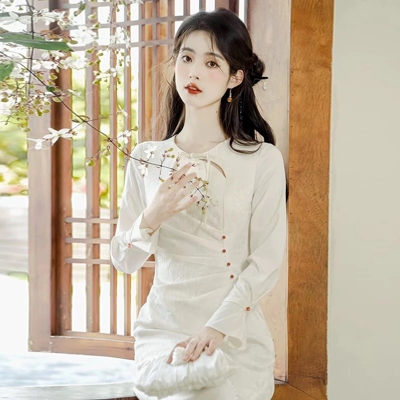 2024新款气质长袖复古连衣裙T0995